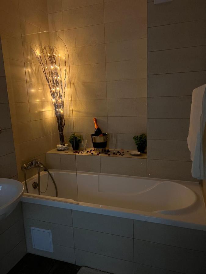 Pya Residence Brasov Luaran gambar